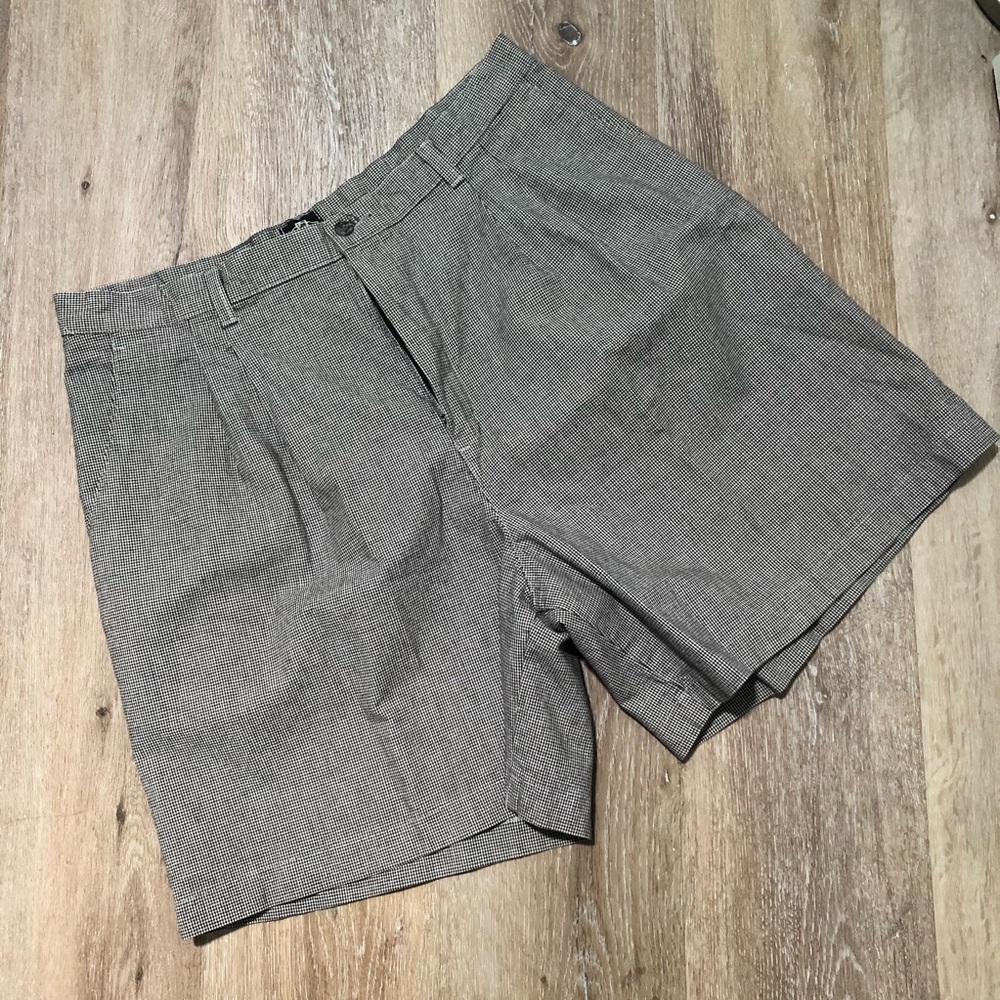 Vintage Shorts 90’s Lee Casuals High Waisted Cotton Pleated Dress Large